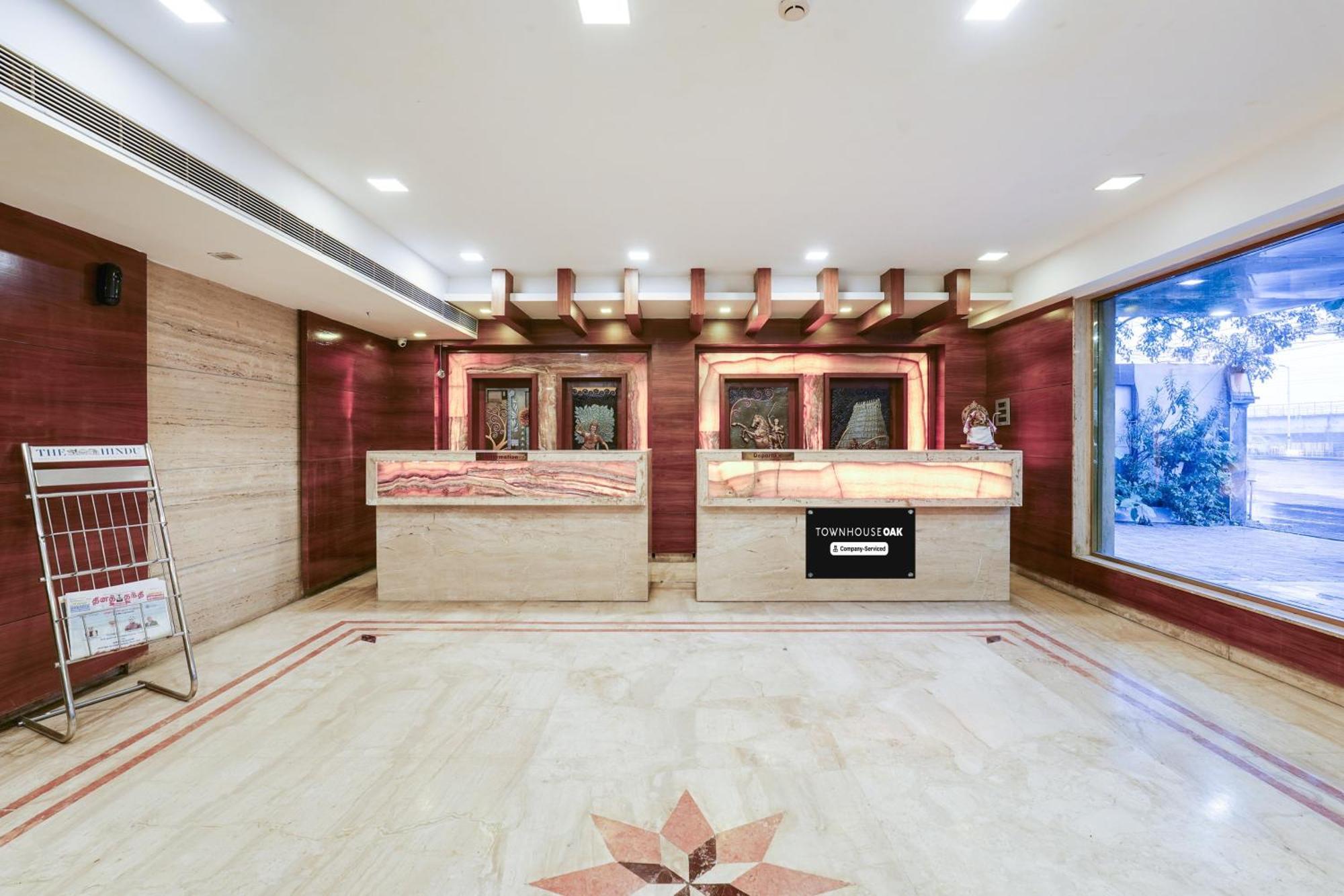 Super Townhouse Oak Alandur Near Chennai Airport Formerly Vijay Park Exterior foto